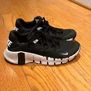 Nike Free Metcon 4 Training Shoes women’s 6.5